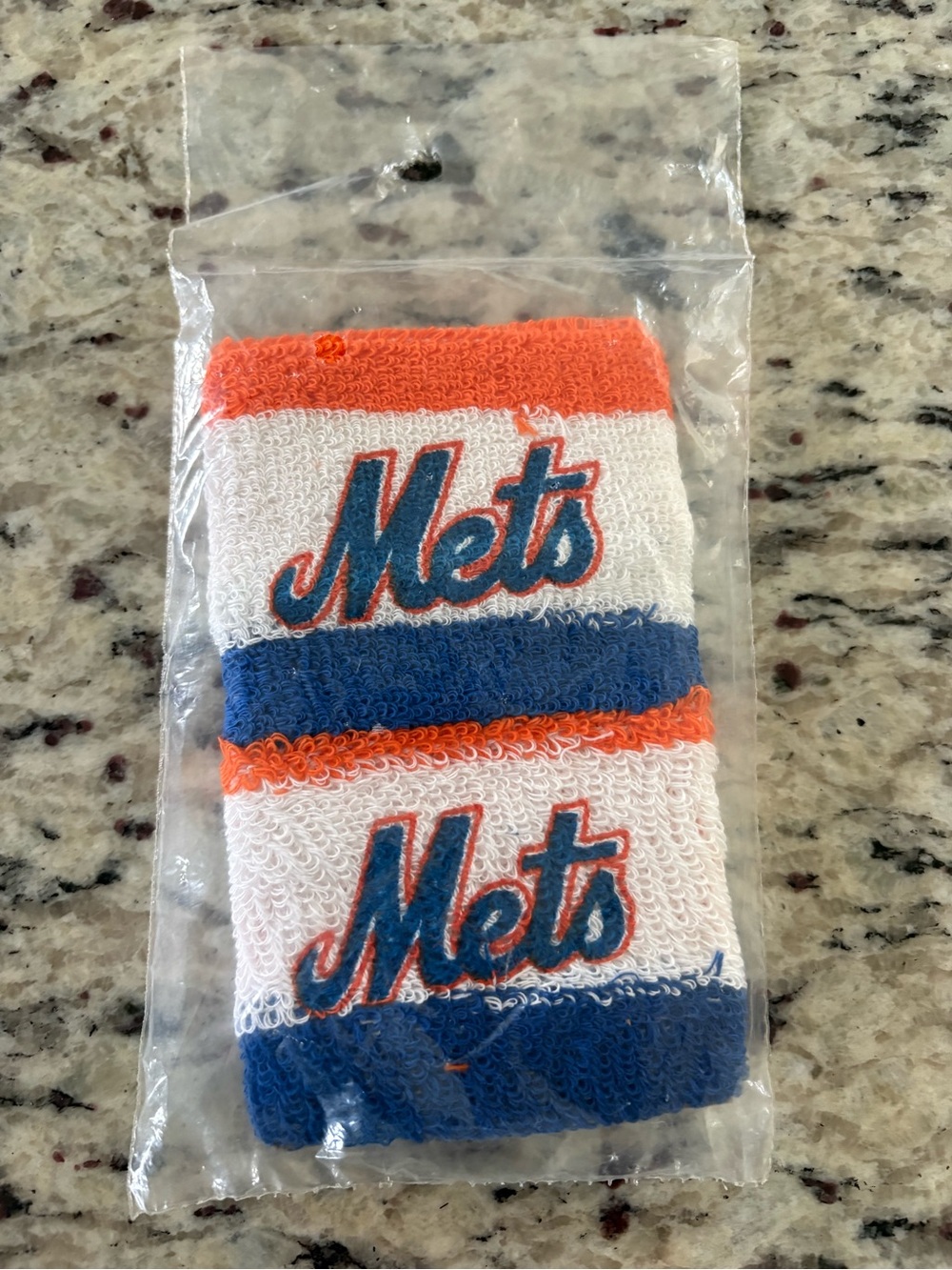 New York Mets 1980s Wristband Set NEW, SEALED, MLB Fan Apparel Vintage Sports